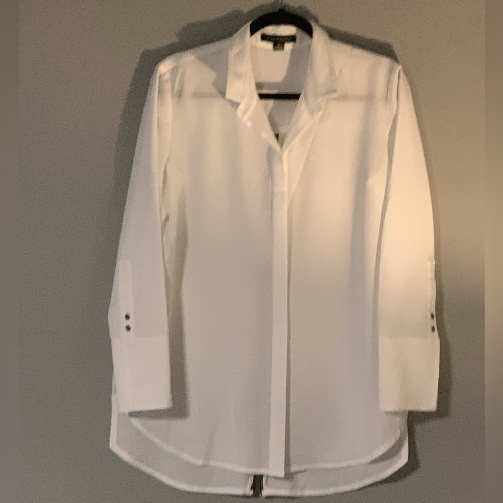 Like new Periphery blouse/tunic with sleeve and back zip details. Winter white.